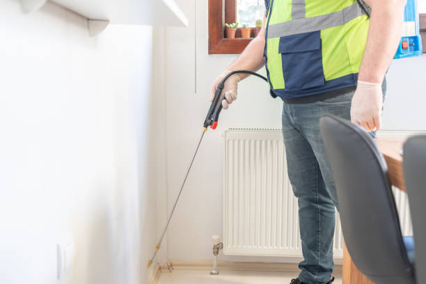 Best Commercial Pest Control Services  in Morris, MN
